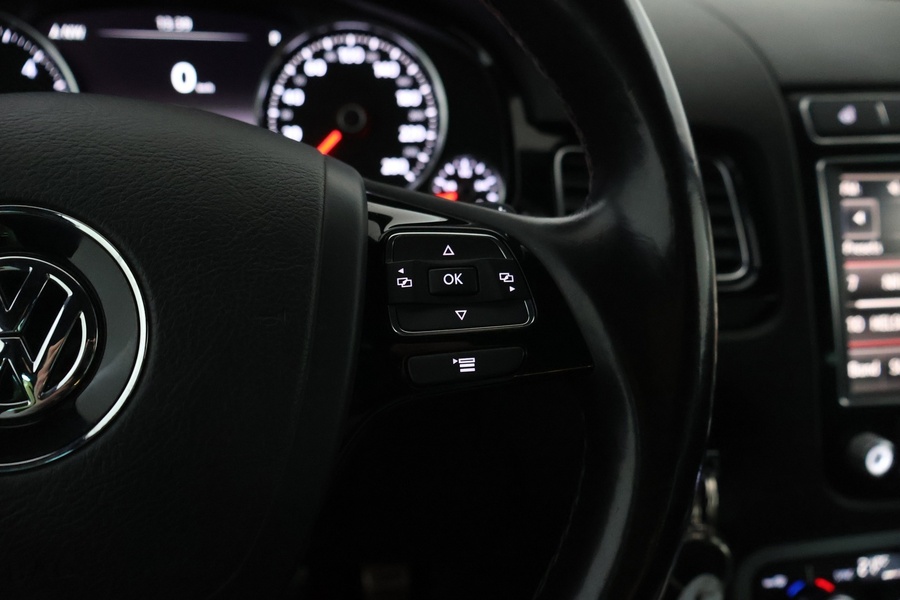 Volkswagen Touareg vaihtoauto