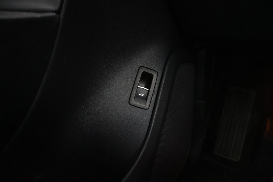 Volkswagen Touareg vaihtoauto