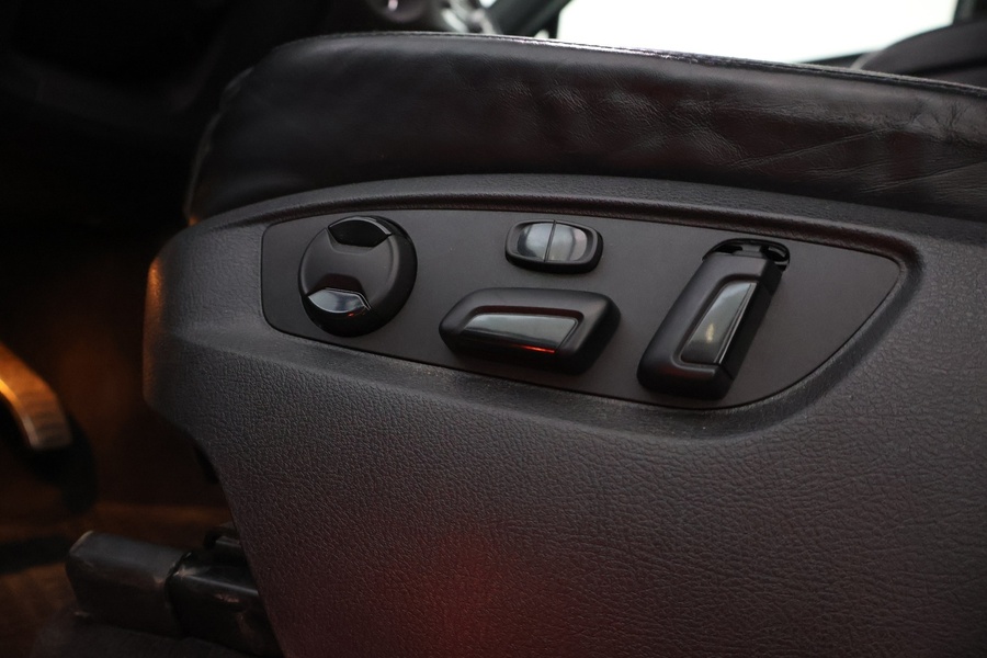 Volkswagen Touareg vaihtoauto