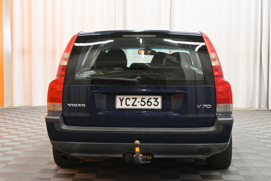 Volvo V70 vaihtoauto