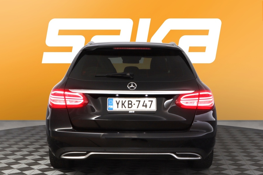 Mercedes-Benz C vaihtoauto