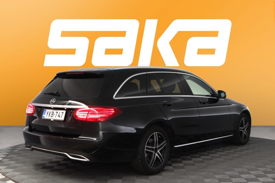 Mercedes-Benz C vaihtoauto