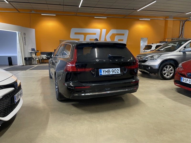 Volvo V60 vaihtoauto