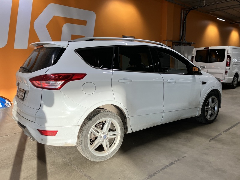 Ford Kuga vaihtoauto