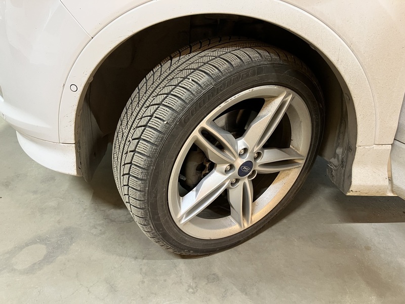 Ford Kuga vaihtoauto