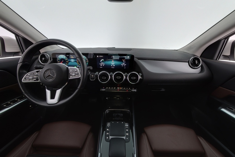 Mercedes-Benz GLA vaihtoauto