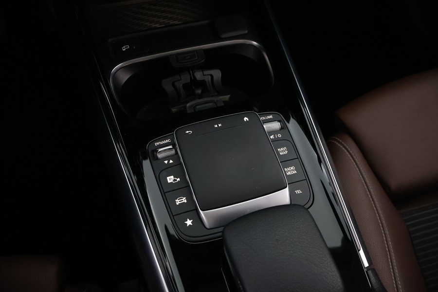 Mercedes-Benz GLA vaihtoauto