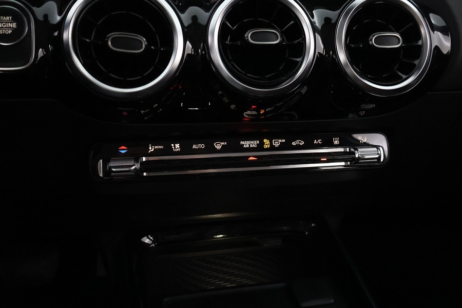 Mercedes-Benz GLA vaihtoauto