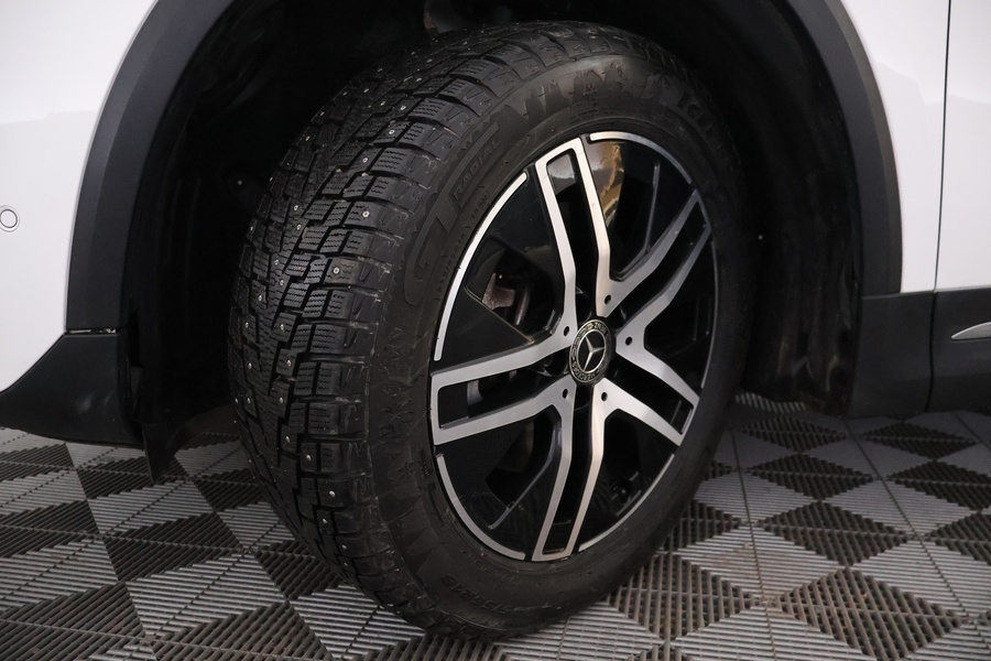 Mercedes-Benz GLA vaihtoauto