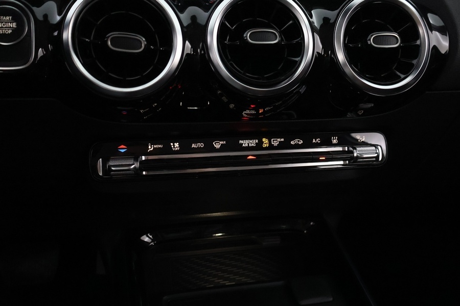 Mercedes-Benz GLA vaihtoauto