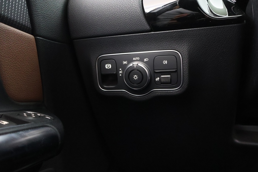 Mercedes-Benz GLA vaihtoauto