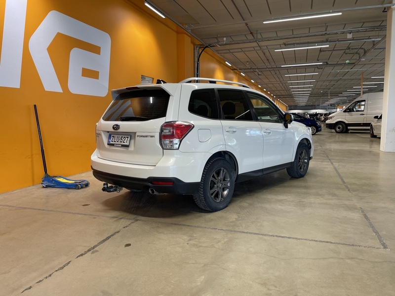 Subaru Forester vaihtoauto