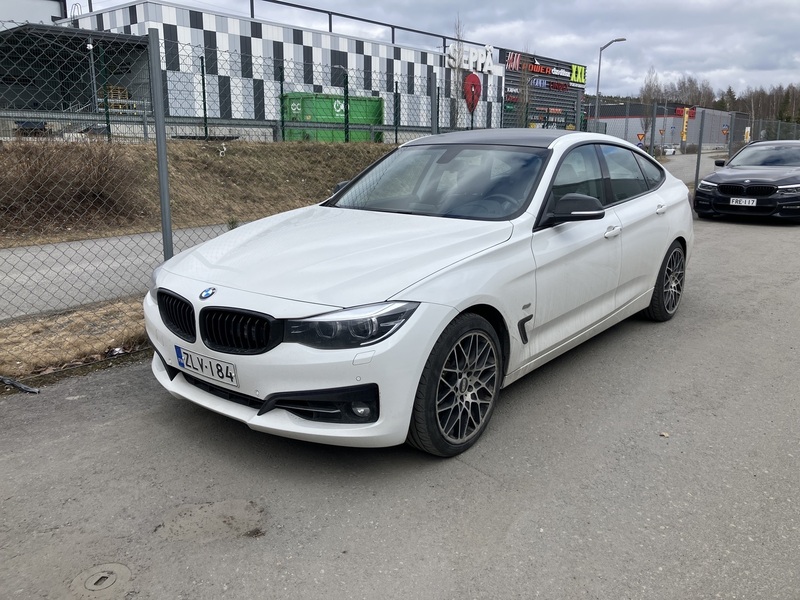 BMW 320 vaihtoauto