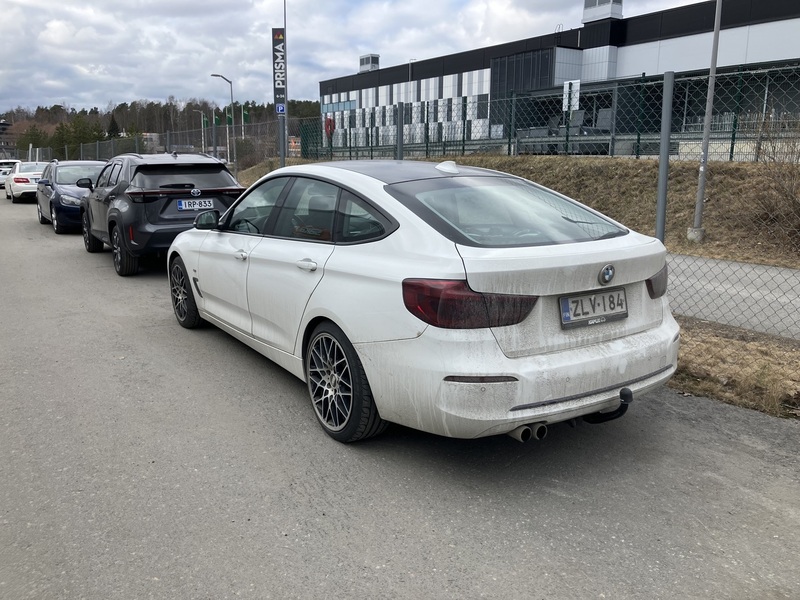 BMW 320 vaihtoauto