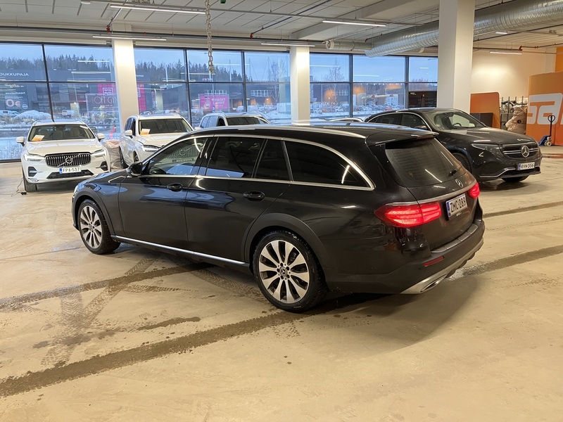 Mercedes-Benz E vaihtoauto