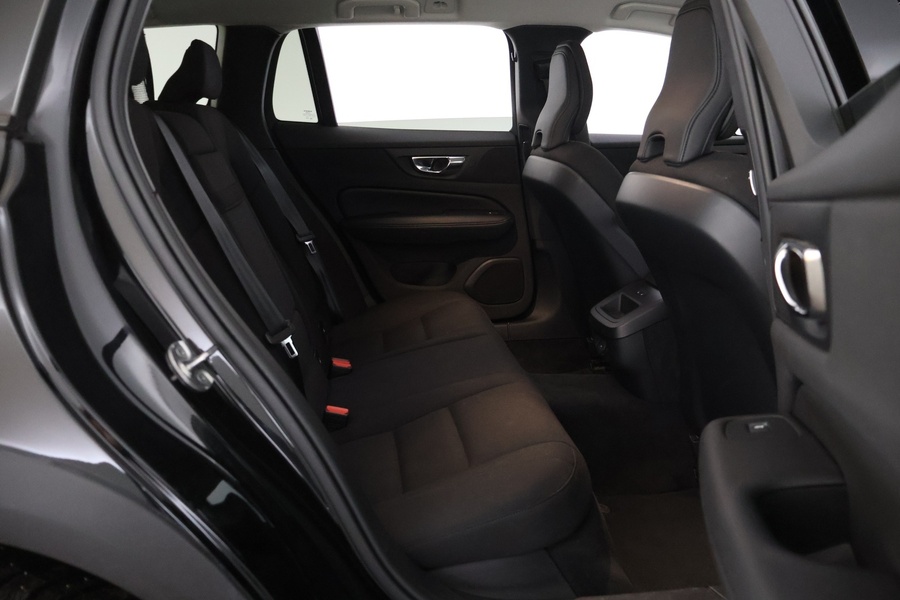 Volvo V60 Cross Country vaihtoauto