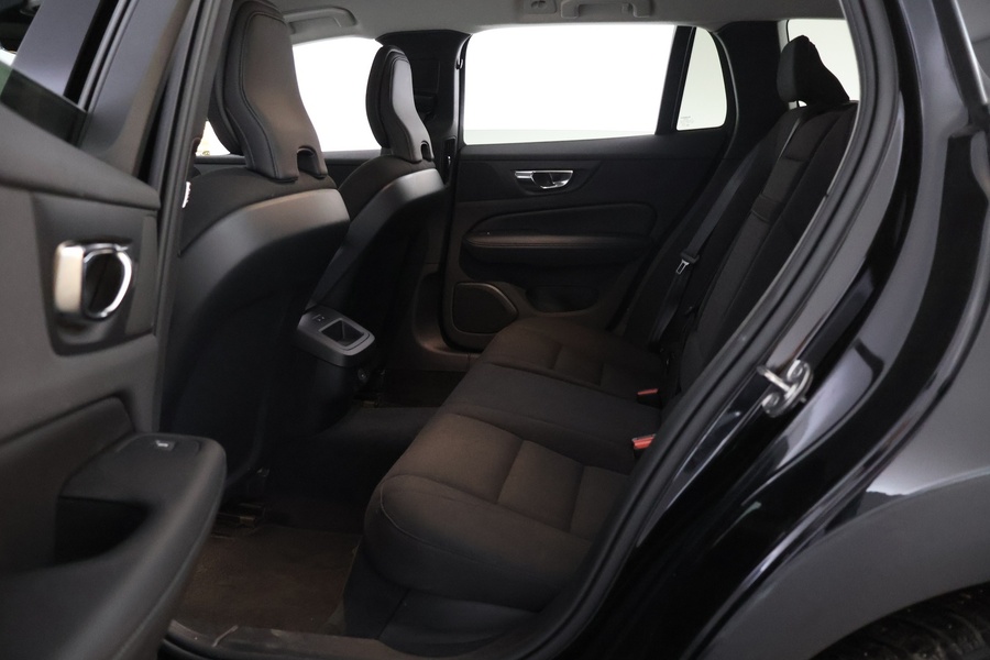 Volvo V60 Cross Country vaihtoauto