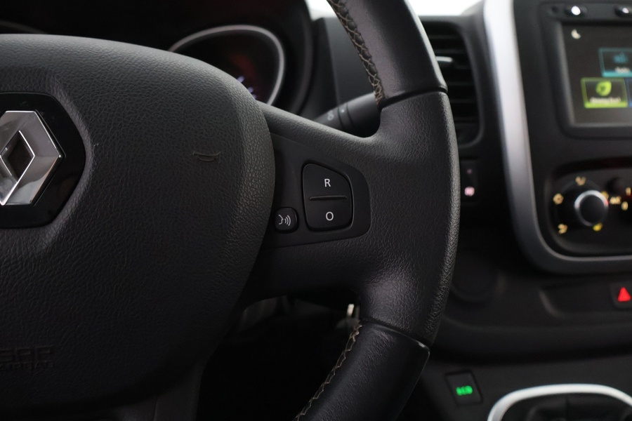 Renault Trafic vaihtoauto