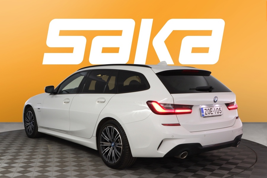 BMW 320 vaihtoauto