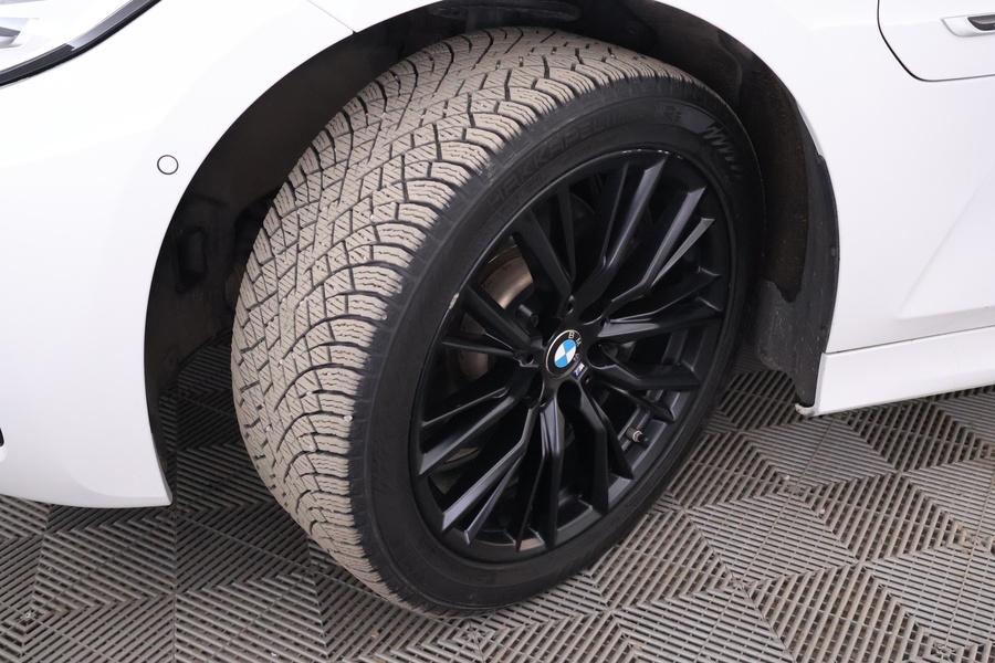 BMW 320 vaihtoauto