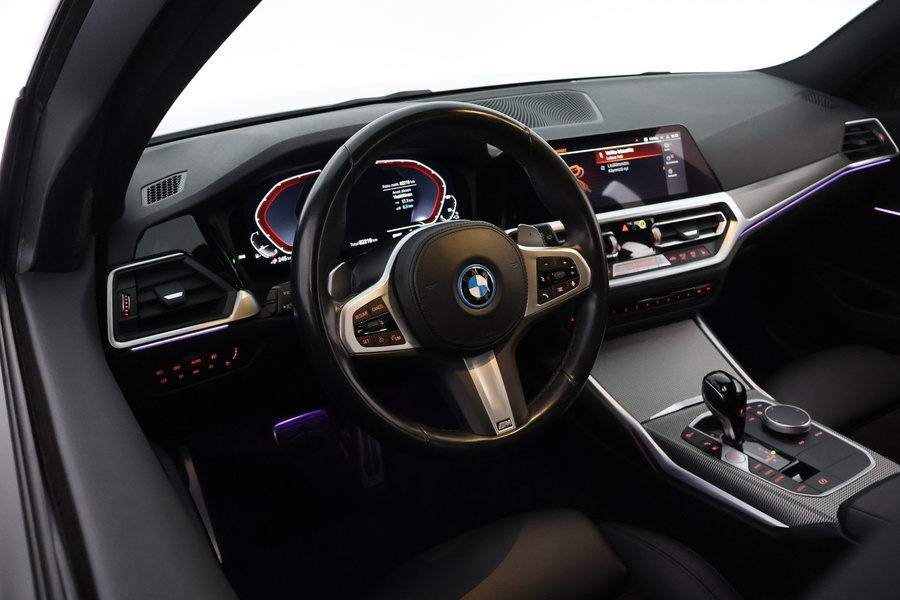 BMW 320 vaihtoauto