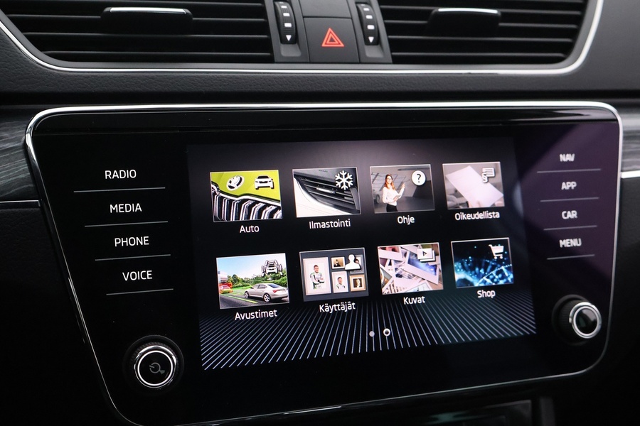 Skoda Superb vaihtoauto