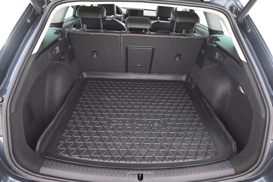 SEAT Leon Sportstourer vaihtoauto