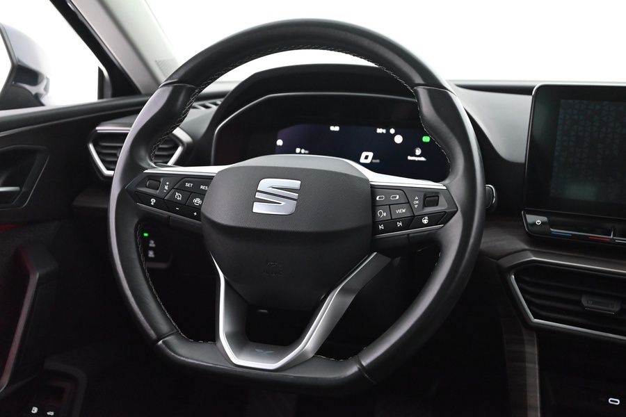 SEAT Leon Sportstourer vaihtoauto