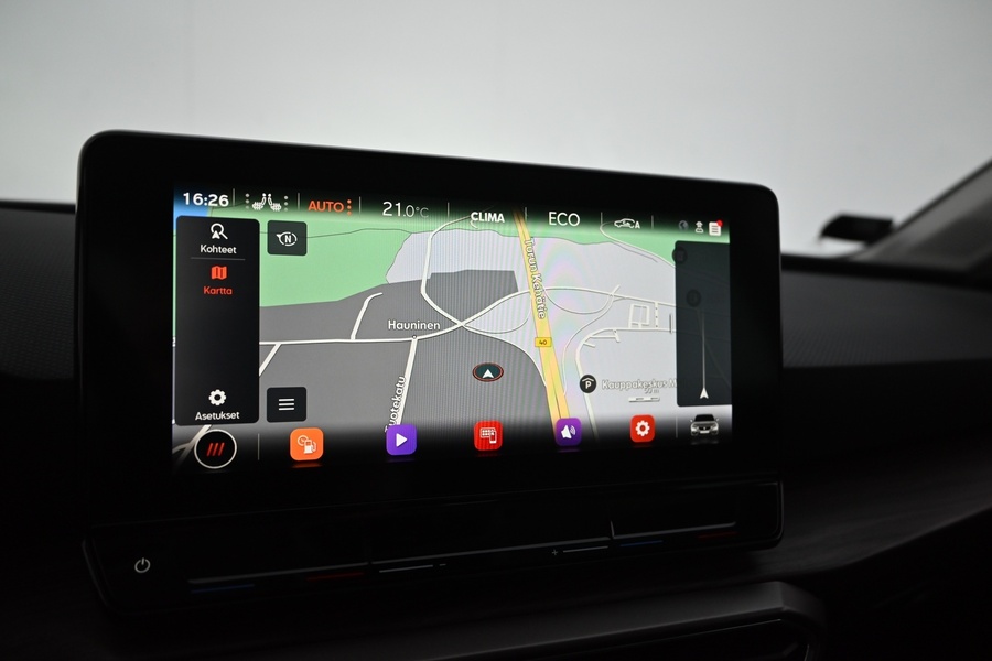 SEAT Leon Sportstourer vaihtoauto