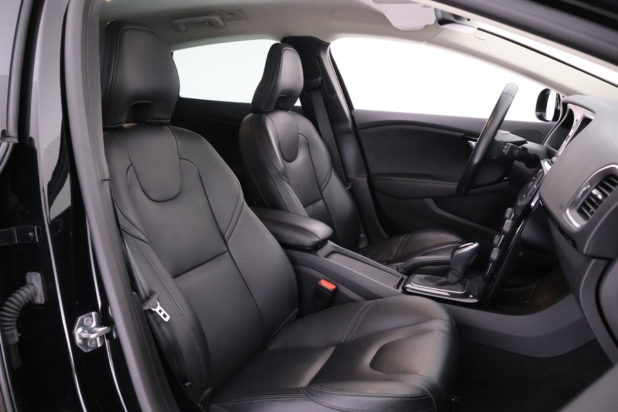 Volvo V40 vaihtoauto