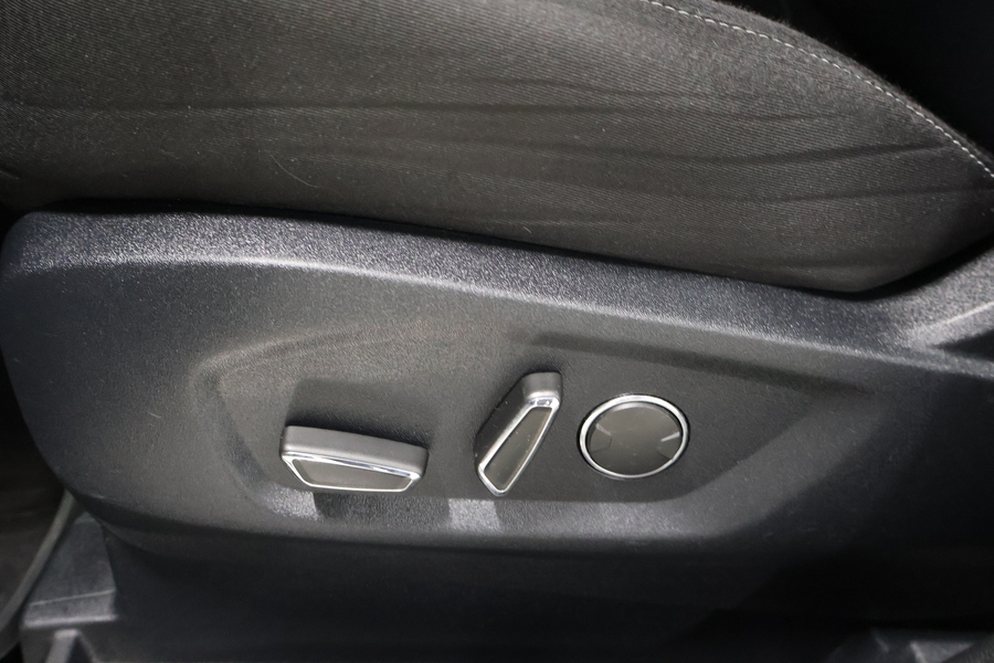 Ford S-MAX vaihtoauto