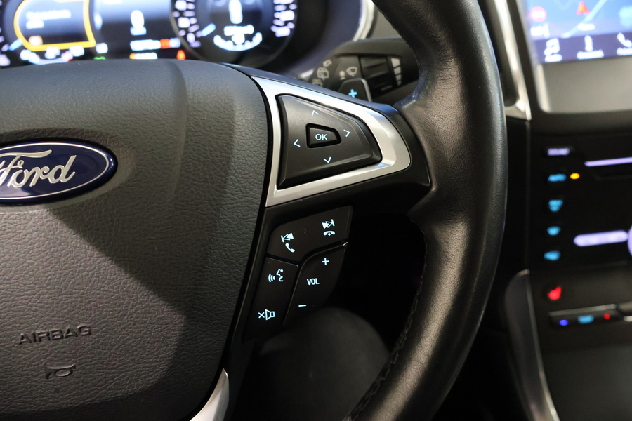 Ford S-MAX vaihtoauto