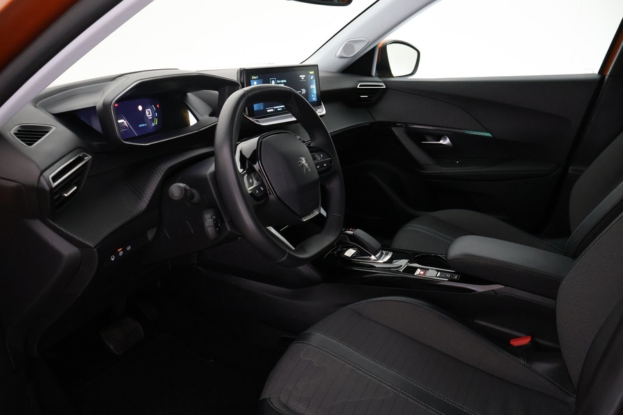 Peugeot e-2008 vaihtoauto