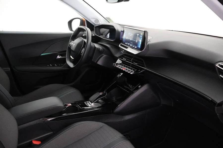 Peugeot e-2008 vaihtoauto