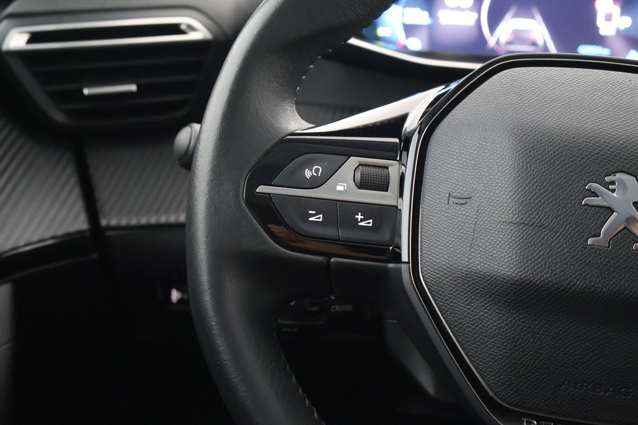 Peugeot e-2008 vaihtoauto