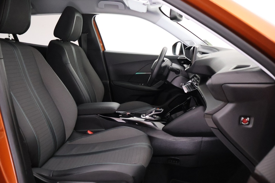 Peugeot e-2008 vaihtoauto