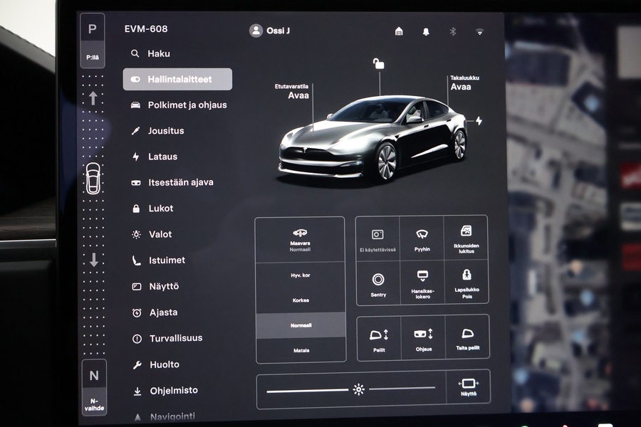 Tesla Model S vaihtoauto