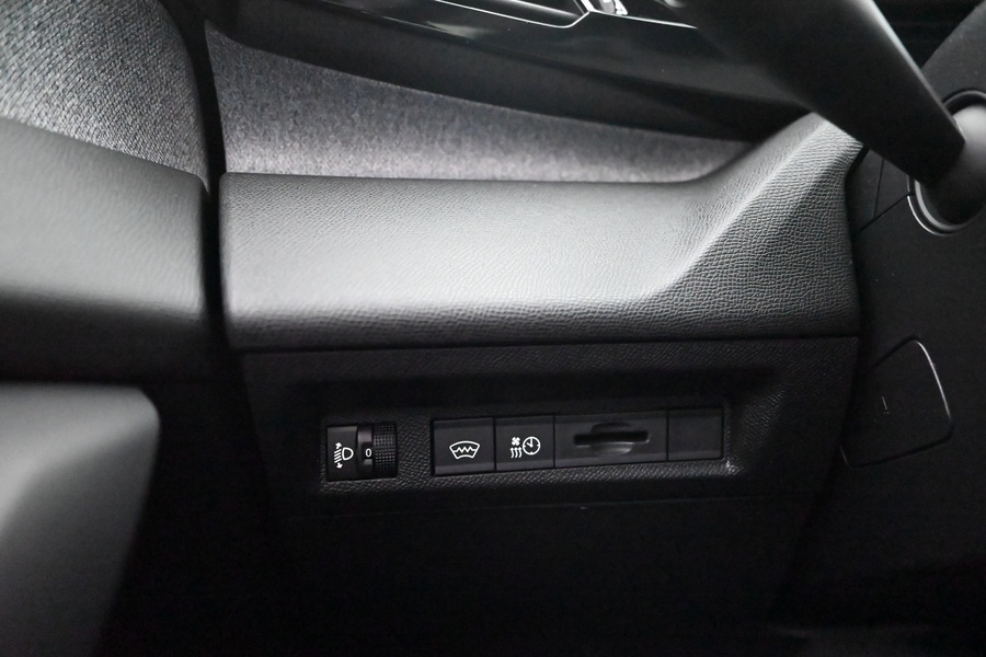 Peugeot E-308 vaihtoauto