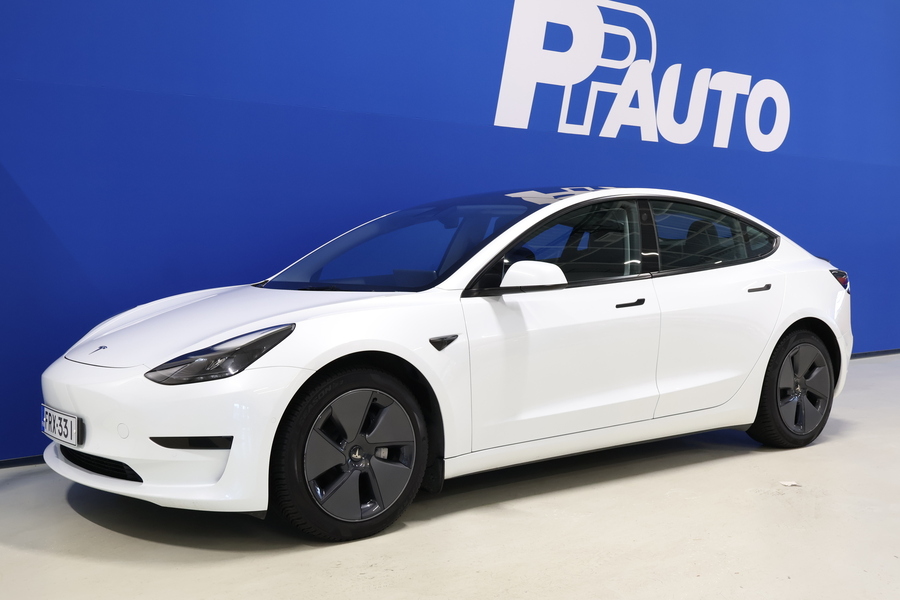 Tesla Model 3 vaihtoauto