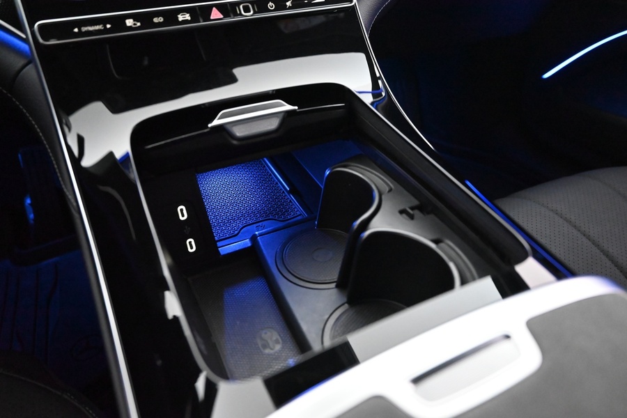 Mercedes-Benz EQS vaihtoauto