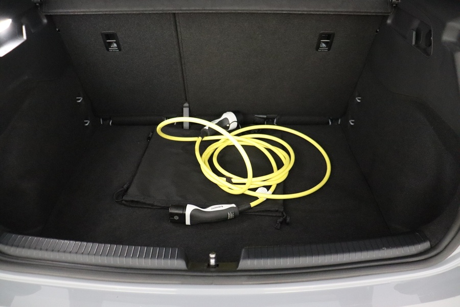 Cupra Born vaihtoauto