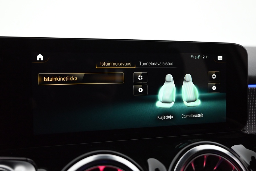 Mercedes-Benz EQB vaihtoauto