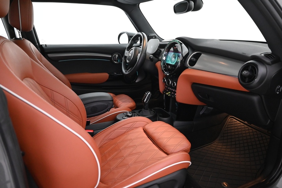 Mini Hatchback vaihtoauto