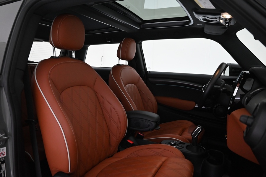 Mini Hatchback vaihtoauto