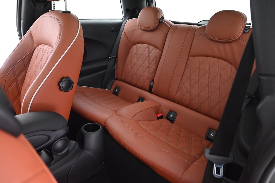 Mini Hatchback vaihtoauto