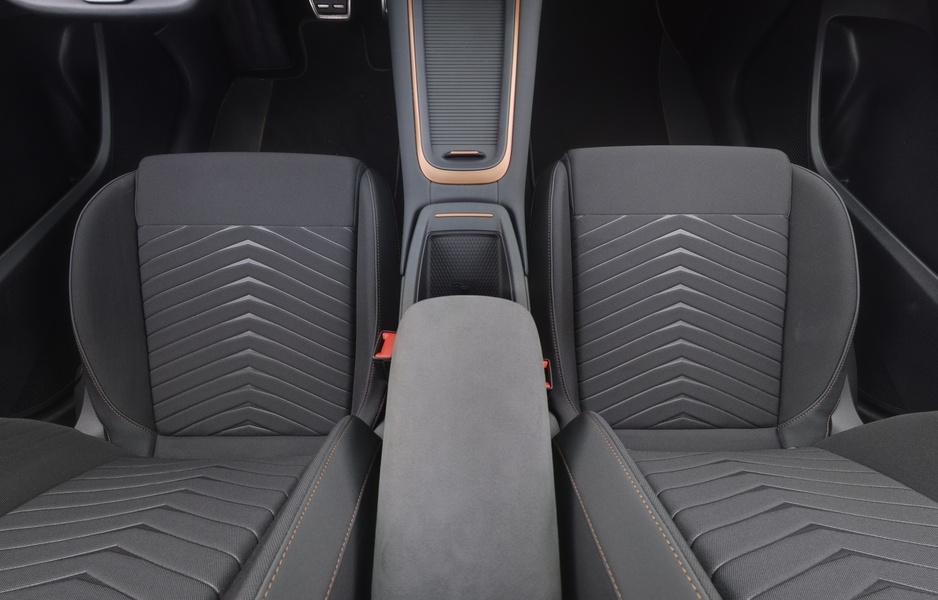 Cupra Born vaihtoauto