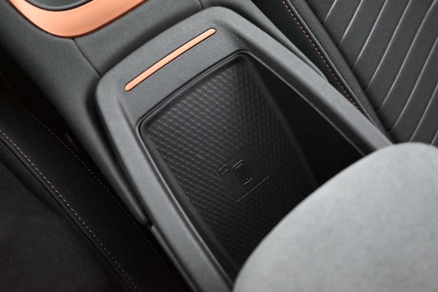 Cupra Born vaihtoauto