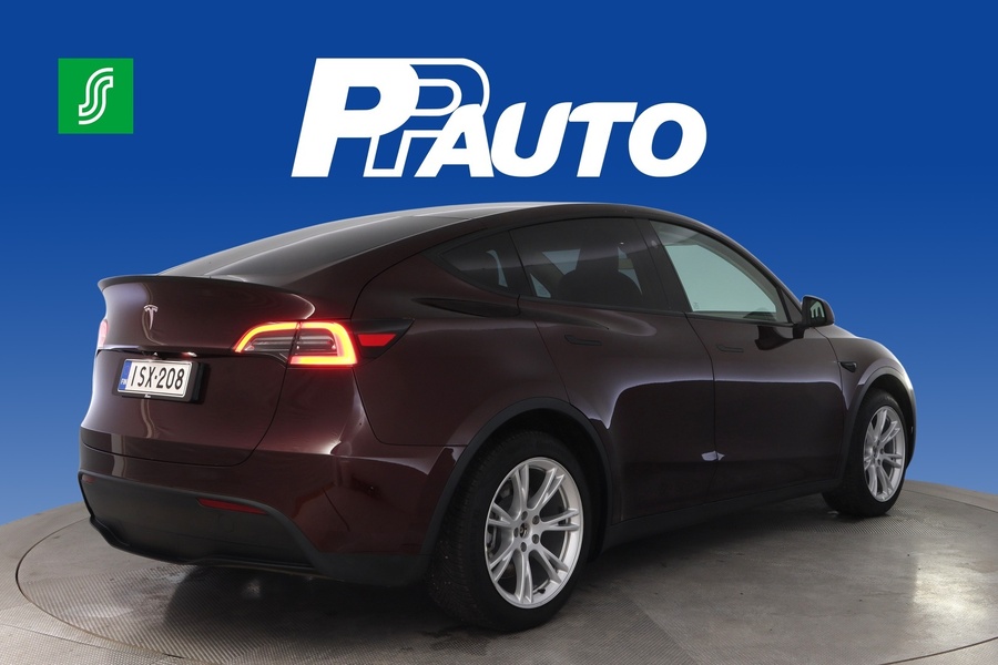Tesla Model Y vaihtoauto