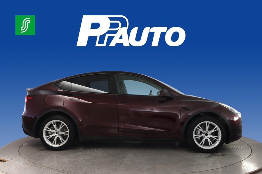 Tesla Model Y vaihtoauto