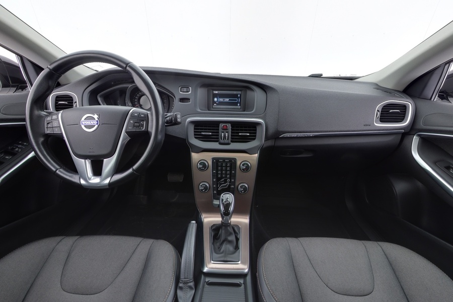 Volvo V40 Cross Country vaihtoauto